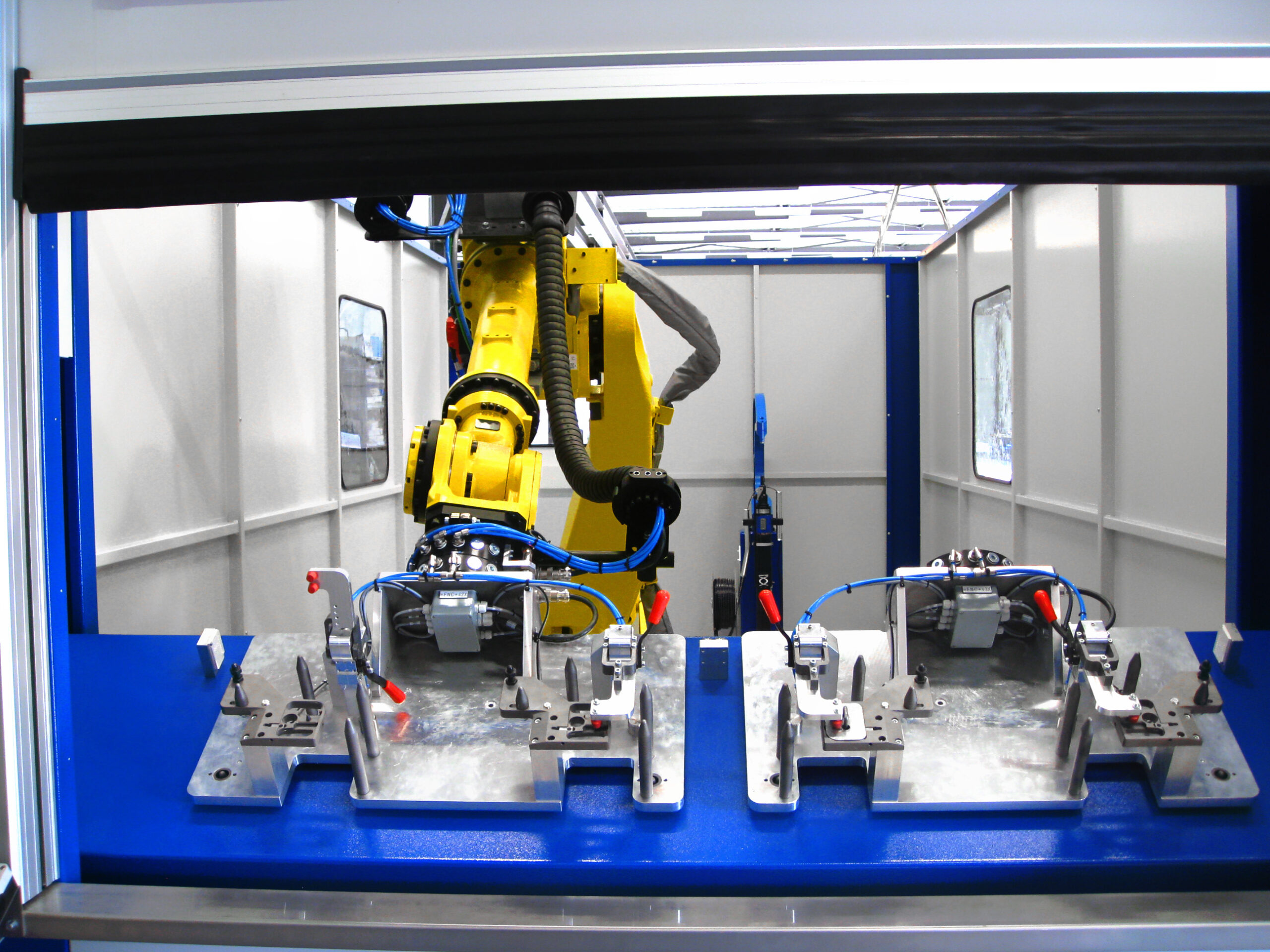 ADAPTIX cel met FANUC robot